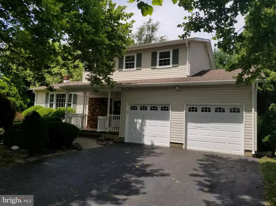  10 Strassberg Ct, Trenton, NJ 08690 photo 1