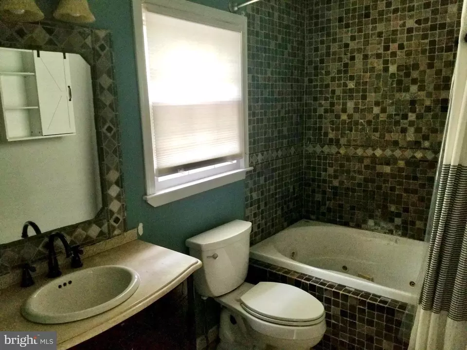  10 Strassberg Ct, Trenton, NJ 08690 photo 8