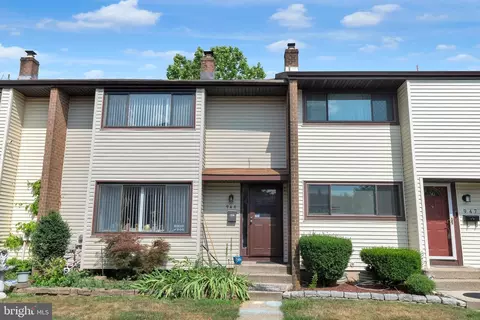 946 Jamestown Rd, East Windsor, NJ 08520