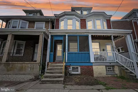 319 Garfield Ave, Trenton, NJ 08629
