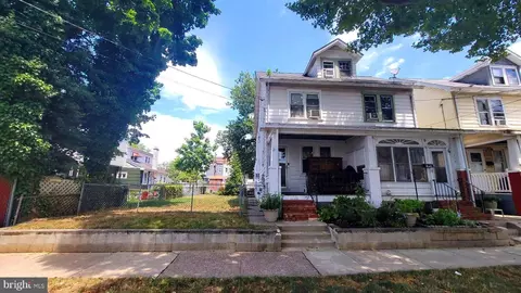 108 Howell St, Trenton, NJ 08610
