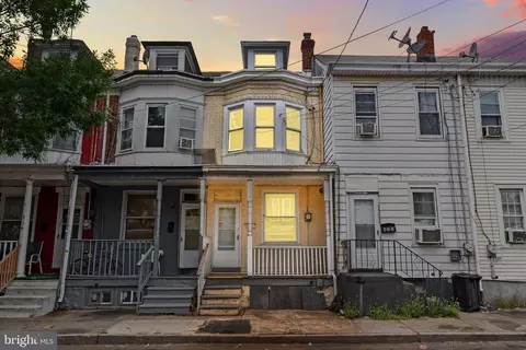 418 Liberty St, Trenton, NJ 08611