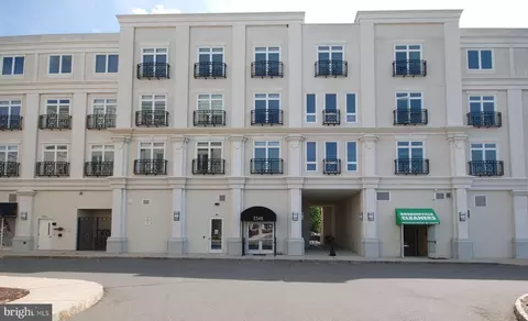 2346 Highway 33 #303, Robbinsville, NJ 08691