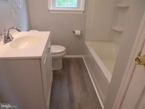 Entry Way - 129 Central Ave, Ewing, NJ 08628 photo 1 of 4