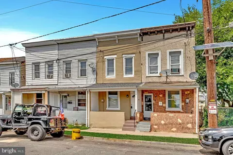 1440 Genesee St, Hamilton, NJ 08610