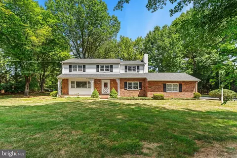 13 Windmere Path, Trenton, NJ 08690