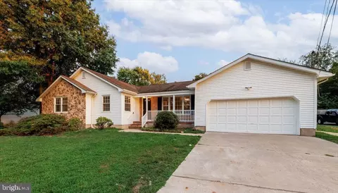 211 Youngs Rd, Hamilton, NJ 08619