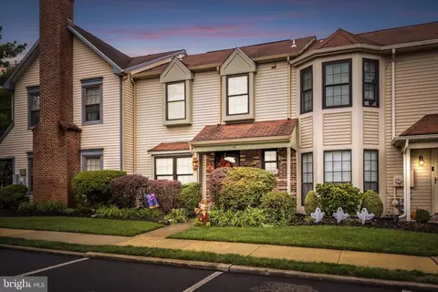 46 Tynemouth Ct, Robbinsville, NJ 08691