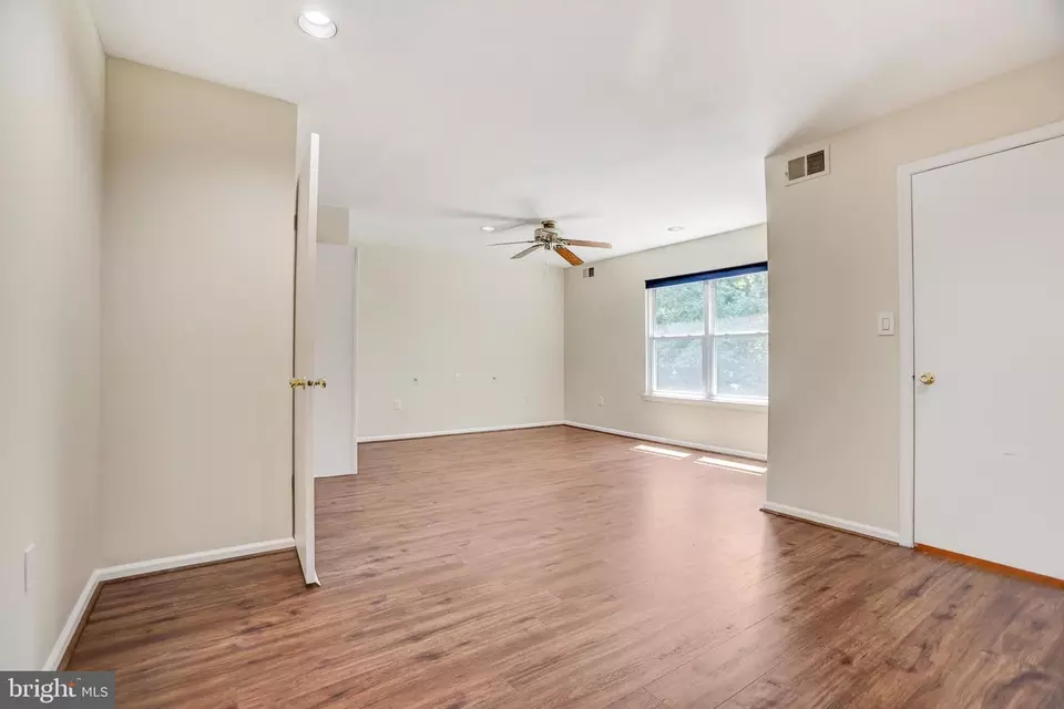 Living - 25 Allison Rd, Hightstown, NJ 08520 photo 8 of 8