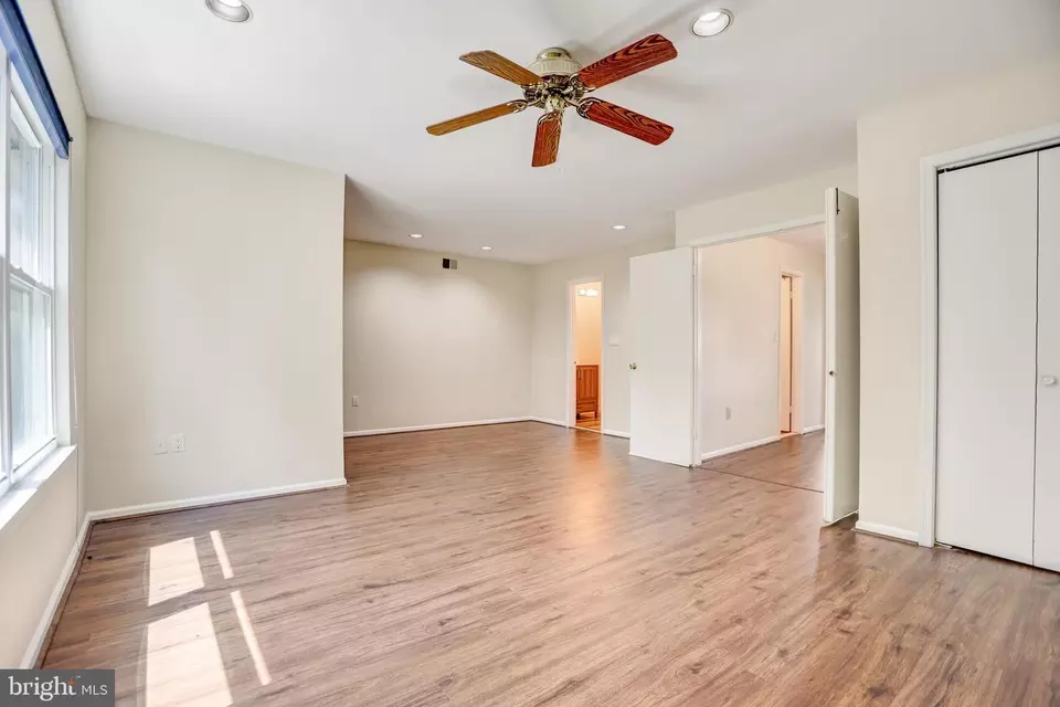 Living - 25 Allison Rd, Hightstown, NJ 08520 photo 7 of 8