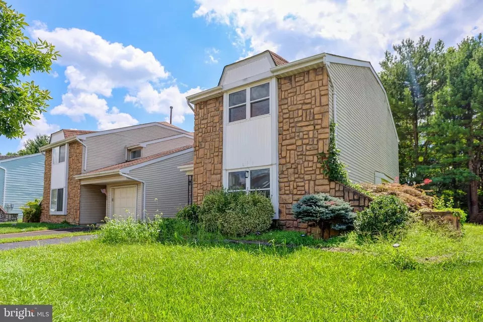 Exterior - 25 Allison Rd, Hightstown, NJ 08520 photo 3 of 4