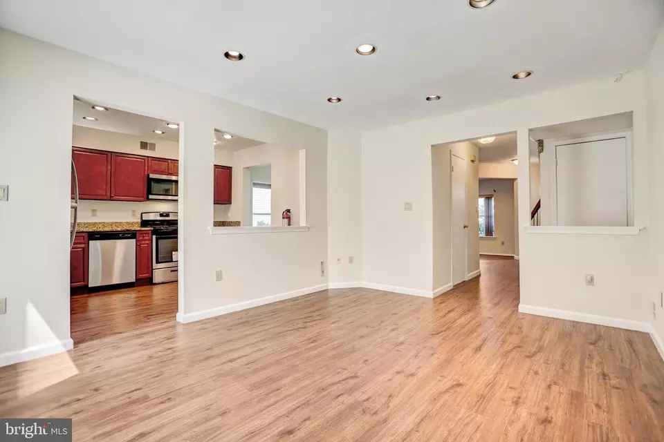 Living - 25 Allison Rd, Hightstown, NJ 08520 photo 6 of 8