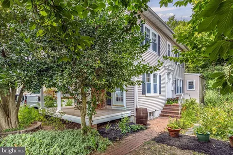 3016 Nottingham Way, Hamilton, NJ 08619