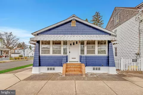 304 Mcclellan Ave, Hamilton, NJ 08610