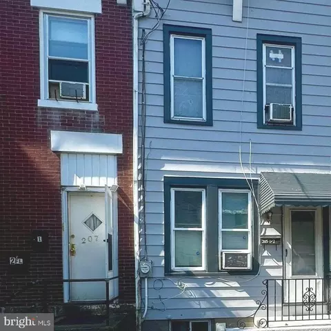 205 12 Fulton St, Trenton, NJ 08611