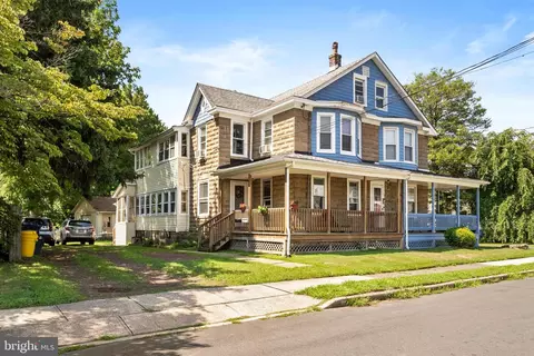 71 Fairfield Ave, Lawrence Township, NJ 08648