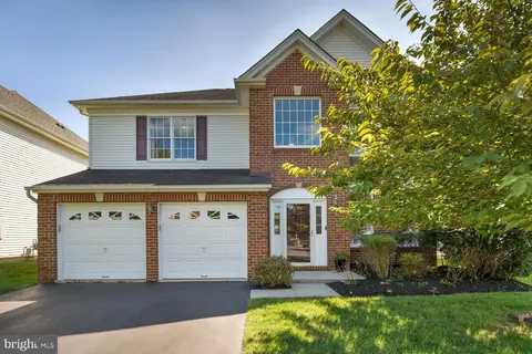 18 Greylynne Dr, Princeton, NJ 08540