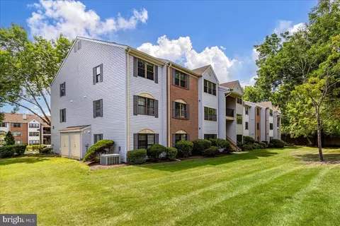 47 Scherer Ct, Lawrenceville, NJ 08648