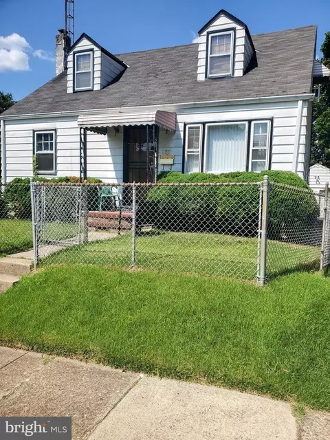 220 New Hillcrest Ave, Ewing, NJ 08638