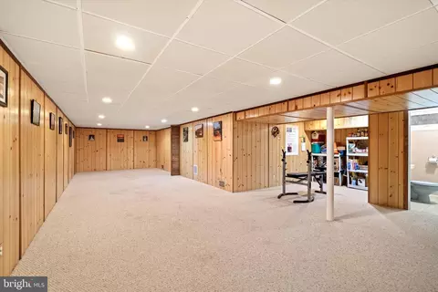 12 Running Brook Rd, Ewing, NJ 08638 photo 17