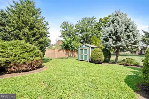 12 Running Brook Rd, Ewing, NJ 08638 photo 22