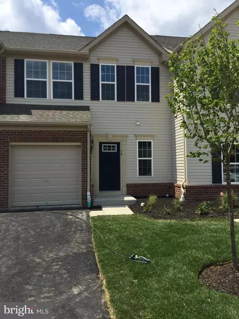 74 Sundance Dr, Hamilton, NJ 08619