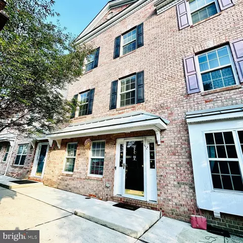 15 Cliff St, Trenton, NJ 08611