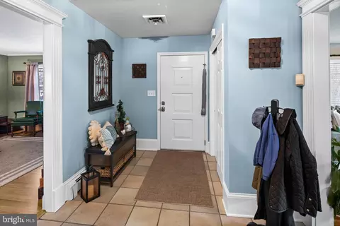 7 Primrose Pl, Ewing, NJ 08638 photo 4