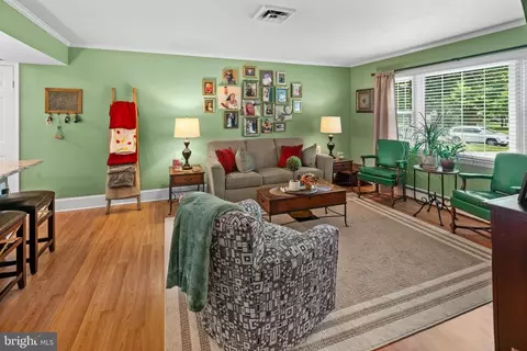 7 Primrose Pl, Ewing, NJ 08638 photo 12