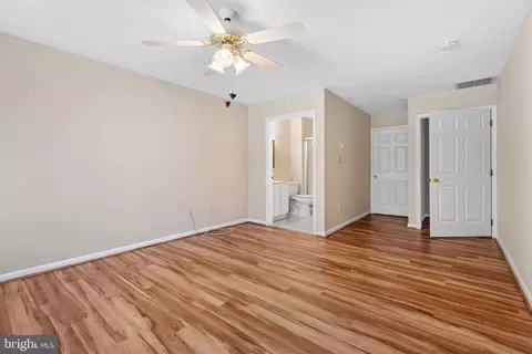 2 Holiday Ct, Trenton, NJ 08638 photo 13