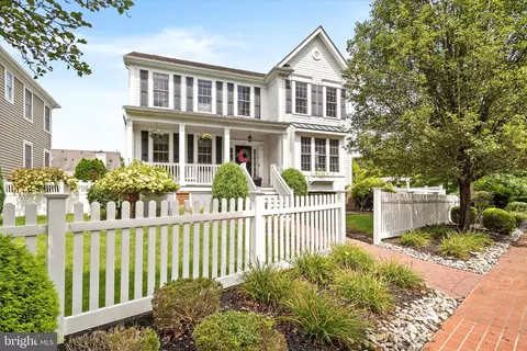 9 Woods Edge, Robbinsville, NJ 08691