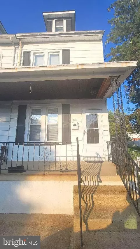 524 Columbus Ave, Trenton, NJ 08629