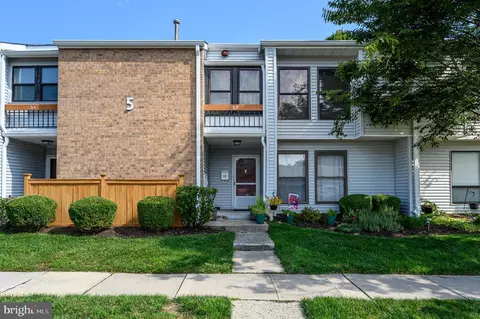 5 J Twin Rivers, East Windsor, NJ 08520