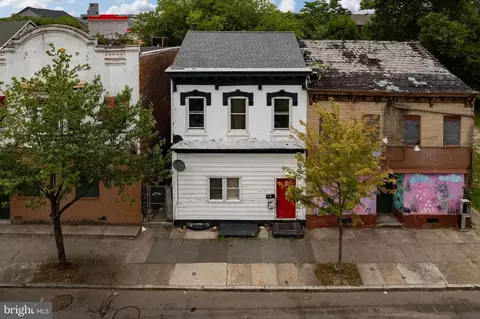 523 N Clinton Ave, Trenton, NJ 08638