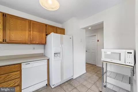 Entry Way - 355 Silvia St, Ewing, NJ 08628 photo 2 of 3