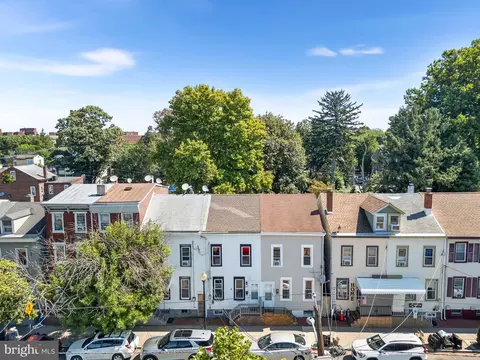 820 Lamberton St, Trenton, NJ 08611