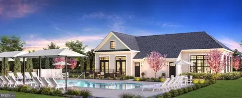 8 Meade Dr, West Windsor, NJ 08550