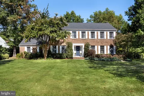 40 Providence Ct, Princeton Junction, NJ 08550