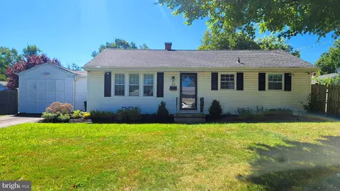 88 Sunset Blvd, Hamilton, NJ 08690