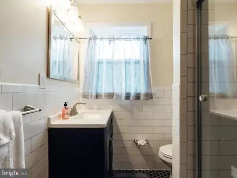 Bath - 19 Pershing, Trenton, NJ 08618 photo 2 of 4