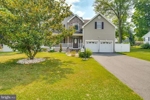 Exterior - 551 Hinckle Ave, Ewing, NJ 08628 photo 12 of 12