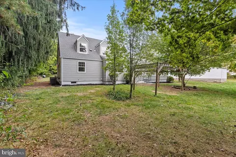 1 Hampton Rd, Ewing, NJ 08638 photo 5