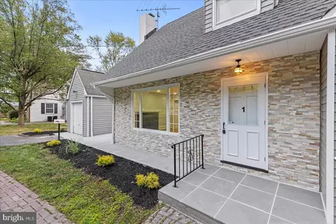 1 Hampton Rd, Ewing, NJ 08638 photo 4