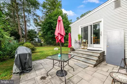 566 Cleardale Ave, Ewing, NJ 08618 photo 31