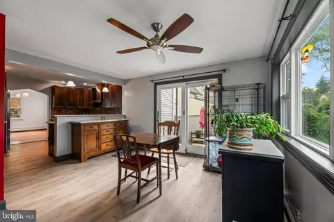 566 Cleardale Ave, Ewing, NJ 08618 photo 16