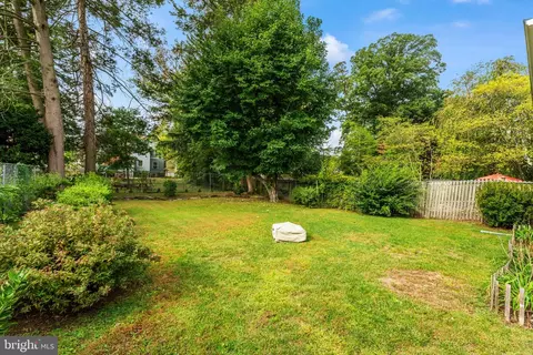 566 Cleardale Ave, Ewing, NJ 08618 photo 33
