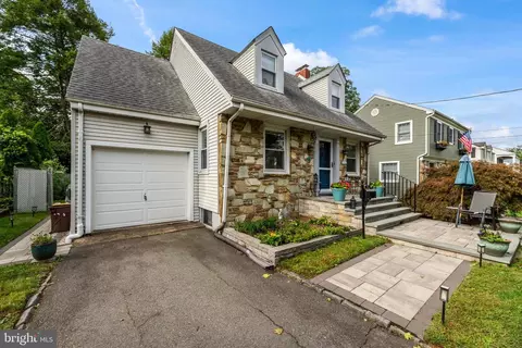 566 Cleardale Ave, Ewing, NJ 08618 photo 4