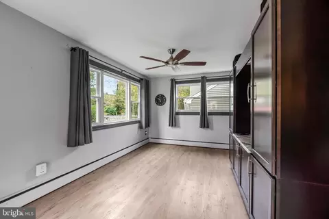 566 Cleardale Ave, Ewing, NJ 08618 photo 18