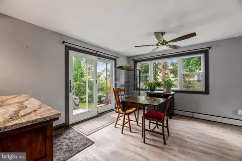 566 Cleardale Ave, Ewing, NJ 08618 photo 17