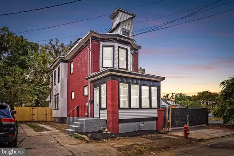 22 Lasalle Ave, Trenton, NJ 08618